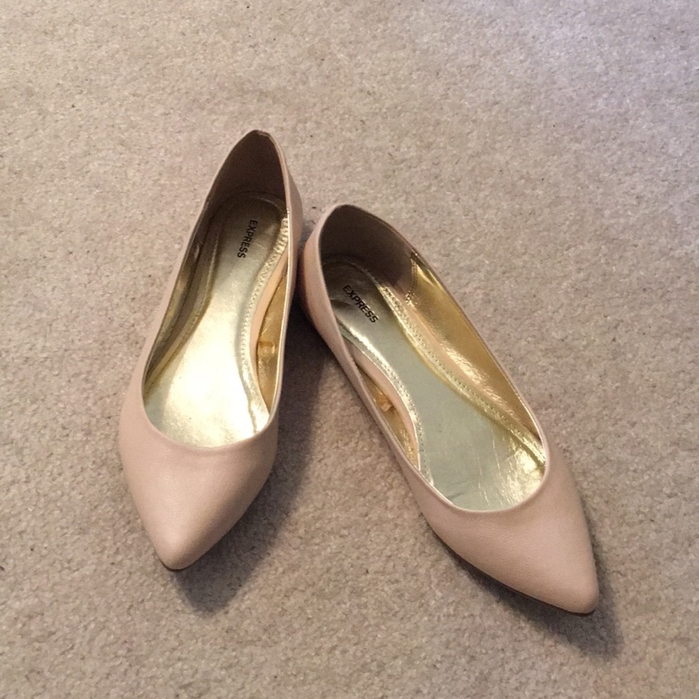 Express pointed-toe flats